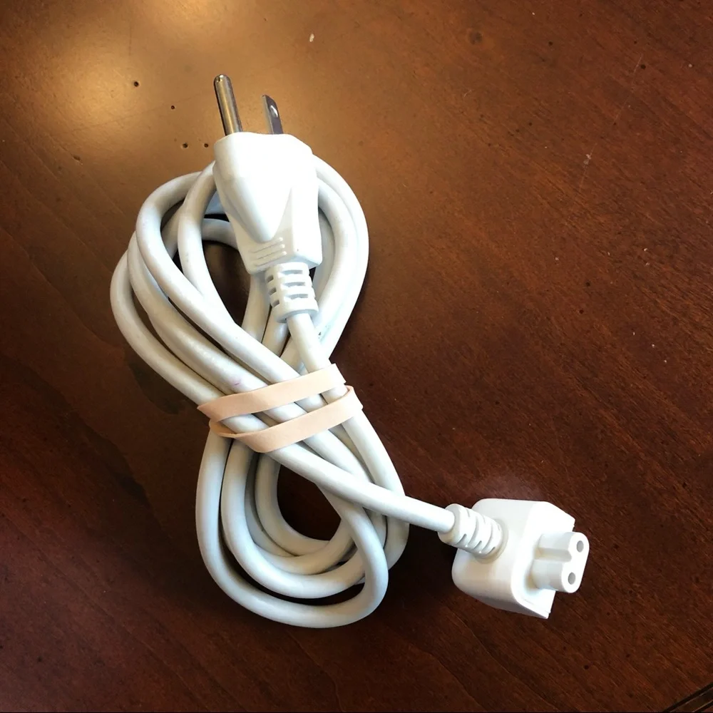 Apple AC 72” Power‎ Cable